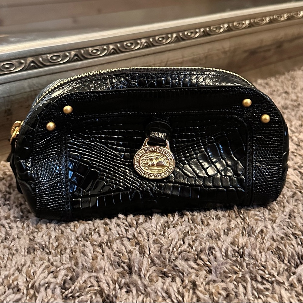 Brahmin Pouch- Melbourne